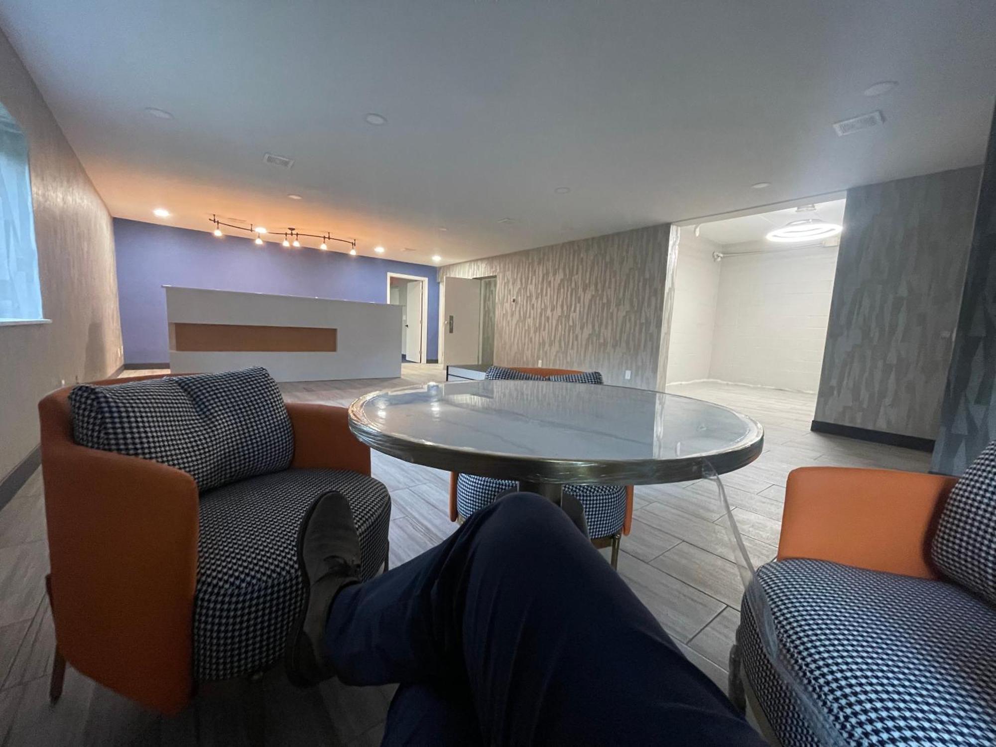 Luxor Inn & Suites, A Travelodge By Wyndham Elkins Luaran gambar